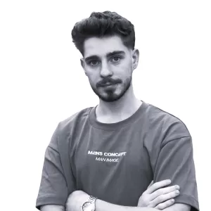 Mark (Manager)